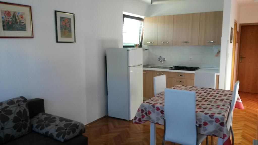 Apt Mirella Apartment Rovinj Habitación foto