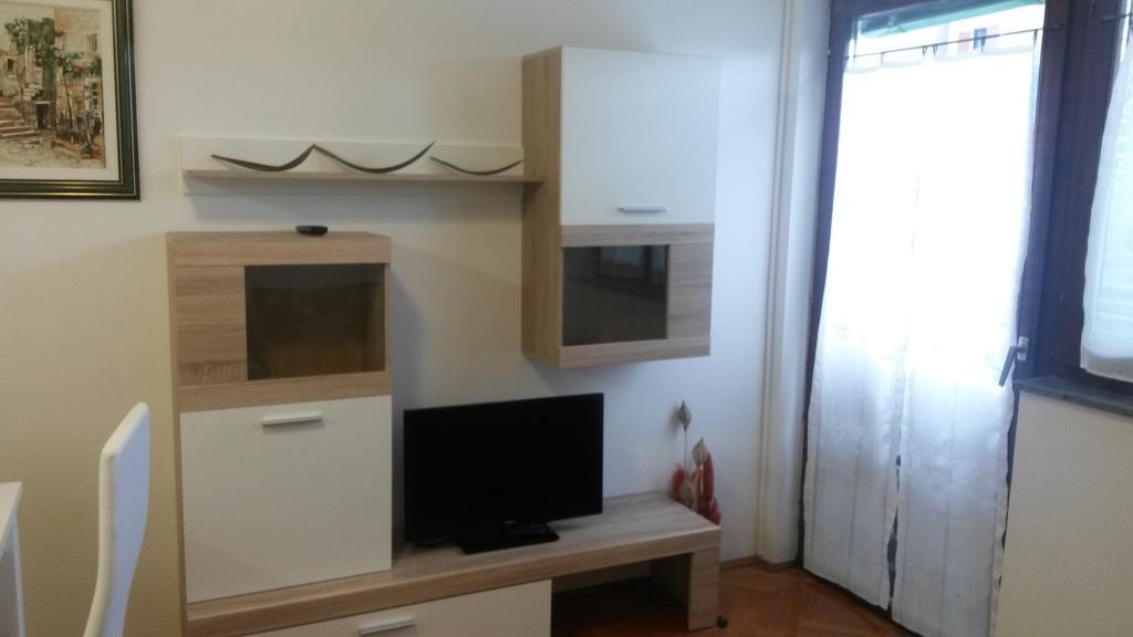 Apt Mirella Apartment Rovinj Habitación foto